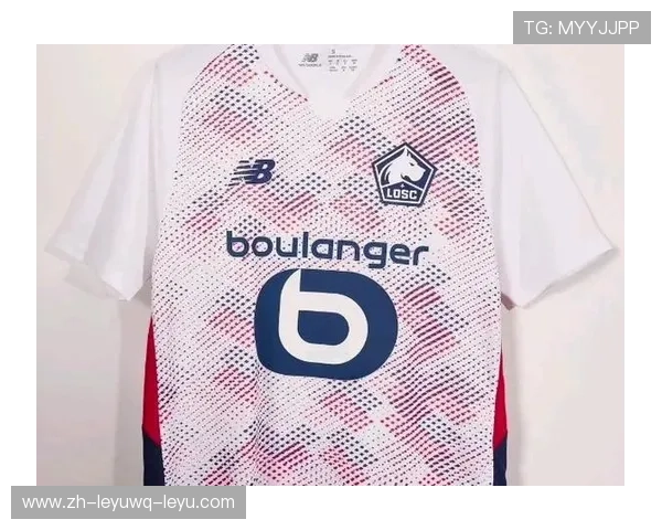 法甲球衣广告设计过多是否影响整体美感分析